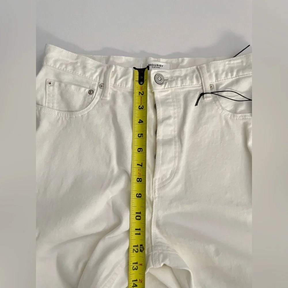 Moussy white high